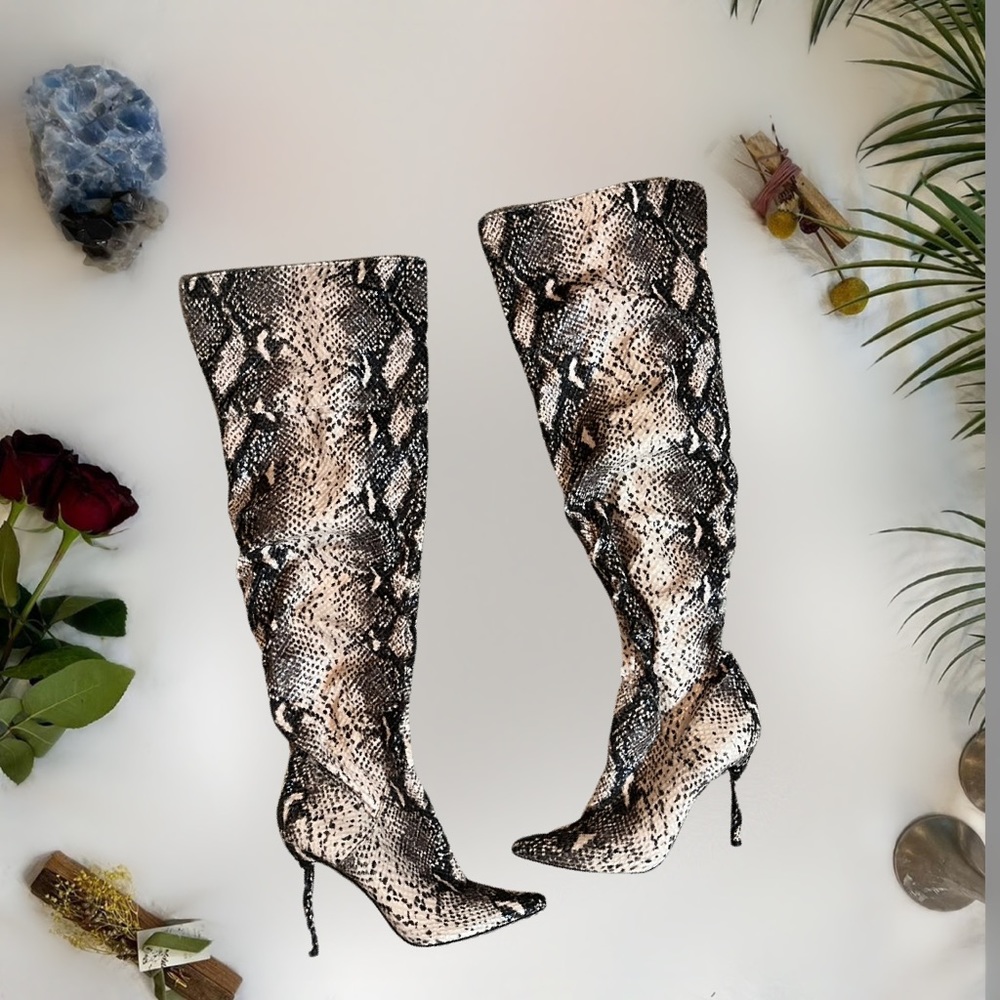 #333 Jessica Simpson Loury Snakeskin Over The Knee Boots